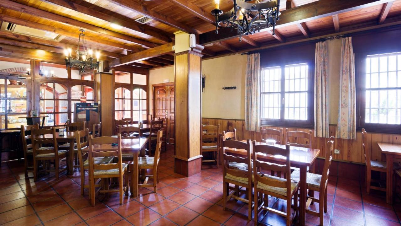 Labella - Hostal Rural Restaurante La Calahorra Exterior photo