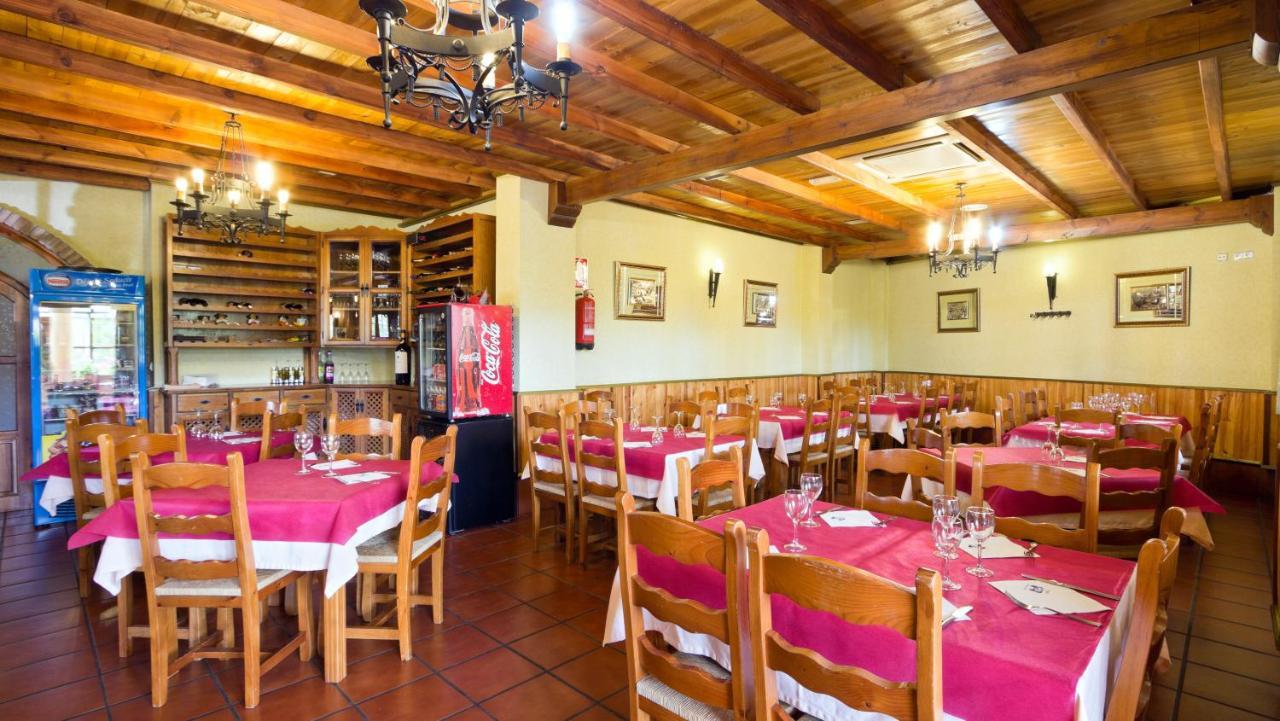 Labella - Hostal Rural Restaurante La Calahorra Exterior photo